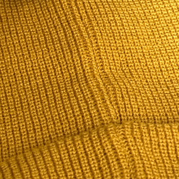 Ford Mustang Men’s Two Pack Beanies Navy & Gold Branded W/logo License Set Of 2 - Picture 9 of 13